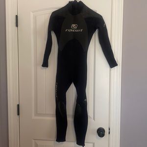 Rip Curl wetsuit size 8 kids